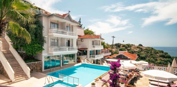 Apsistokite SUNNY HILL ALYA HOTEL viešbutyje už gerą kainą. 