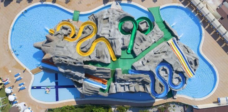 Atostogos Turkija – apsistokite viešbutyje ROX RESORT HOTEL