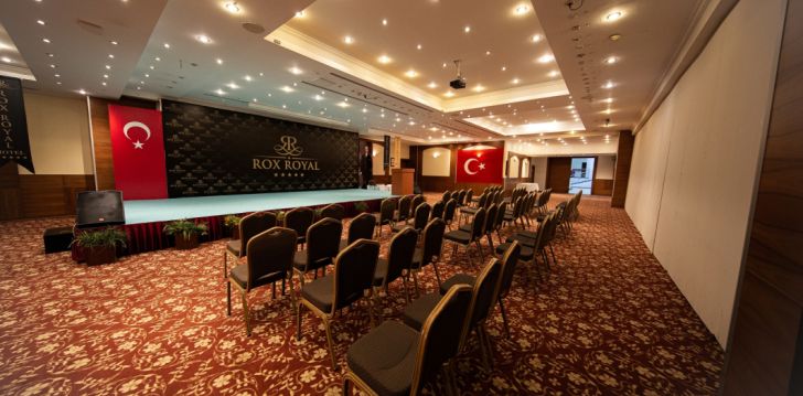Planuoji kelionę į Turkija? apsistokite 5 viešbutyje ROX RESORT HOTEL. 