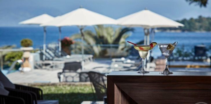 Atostogos Graikija – apsistokite viešbutyje KONTOKALI BAY RESORT & SPA