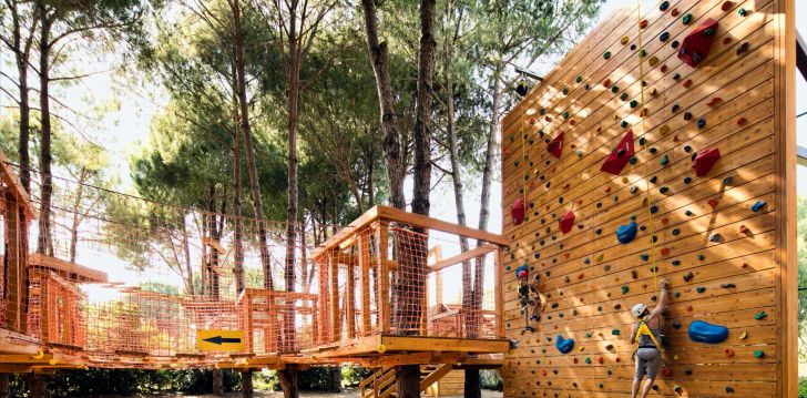 viešbutis MAXX ROYAL BELEK GOLF RESORT įsikūręs Turkija. 
