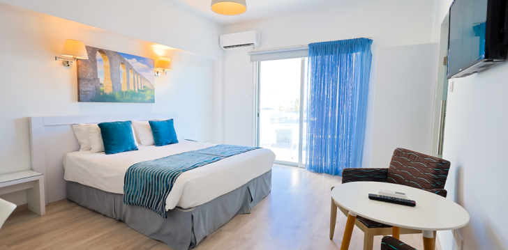 Planuoji kelionę į Kipras? apsistokite 3 viešbutyje MIKES KANARIUM CITY HOTEL. 