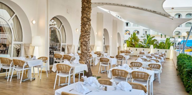 Apsistokite EL MEHDI BEACH RESORT viešbutyje už gerą kainą.