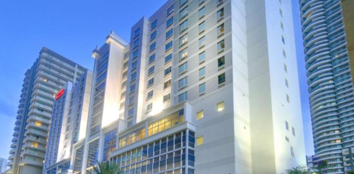 Apsistokite HAMPTON INN SUITES MIAMI DOWNTOWN viešbutyje už gerą kainą.