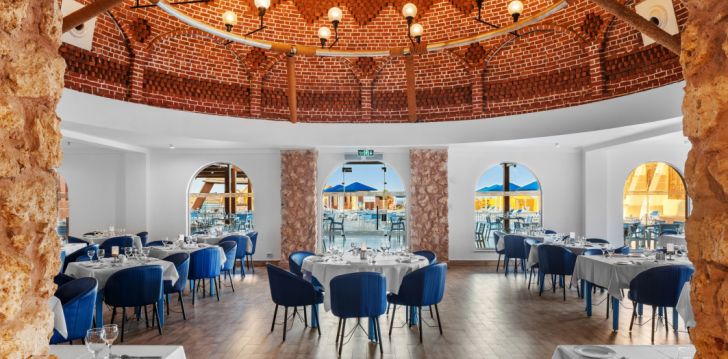Jaukus viešbutis PICKALBATROS VILLAGGIO RESORT - PORTOFINO, jūsų atostogoms