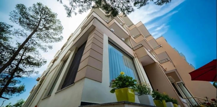 Apsistokite VILLA ALJOR viešbutyje už gerą kainą.