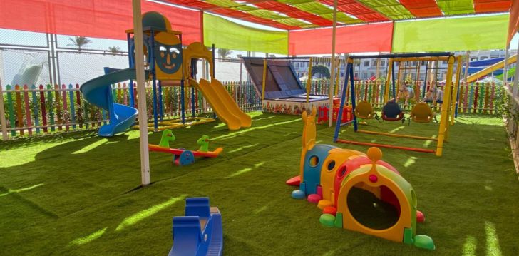 Tavo atostogos prasideda viešbutyje INVIDIA CORAL BEACH TIRAN
