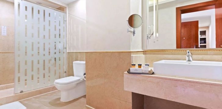 Viešbutis PICKALBATROS PALACE RESORT įsikūręs Egiptas.
