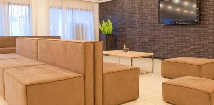Apgyvendinimas 4* HERONISSOS HOTEL