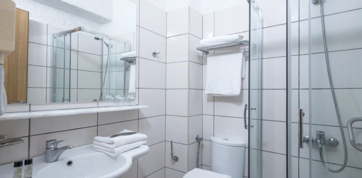 Viešbutis HERONISSOS HOTEL įsikūręs Graikija. 