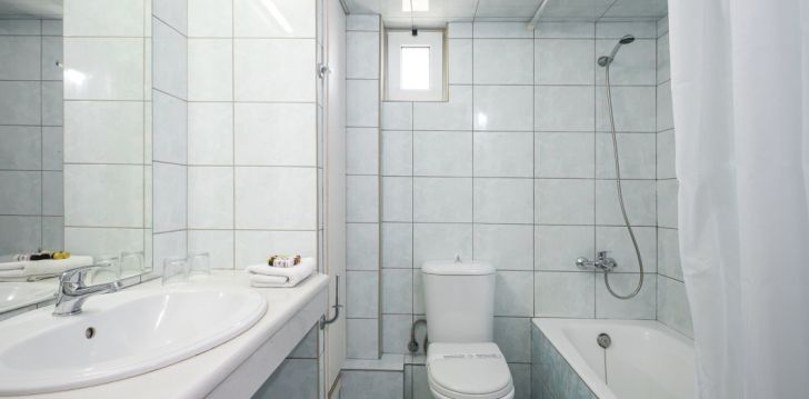 Apgyvendinimas 4* HERONISSOS HOTEL