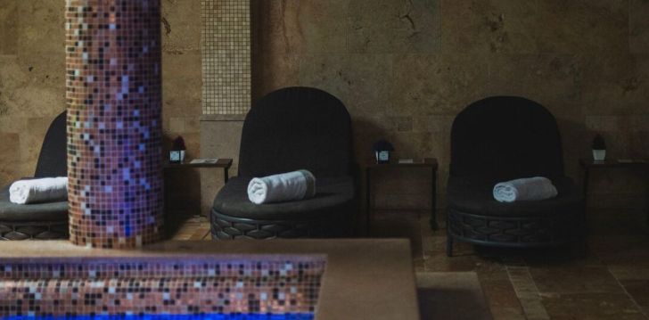 Planuoji kelionę į Juodkalnija? apsistokite 4 viešbutyje ALEXANDAR LUX.