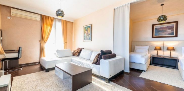 Atostogos Juodkalnija – apsistokite viešbutyje ALEXANDAR LUX