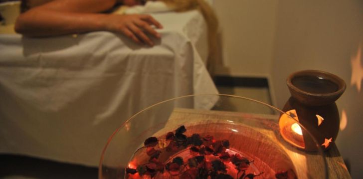 Planuoji kelionę į Maldyvai? apsistokite 3 viešbutyje TRITON BEACH HOTEL & SPA.