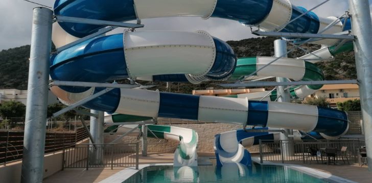 Tavęs laukia poilsis Graikija įsikūrusiame CACTUS ROYAL SPA & RESORT