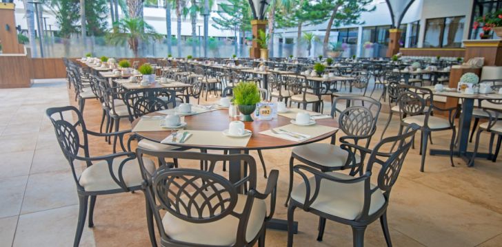 Geras kainos ir kokybės santykis atostogoms - viešbutis ADAMS BEACH HOTEL