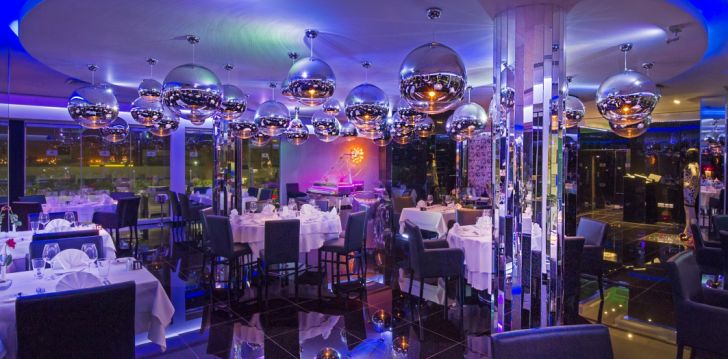 Nepraleisk progos pailsėti už gerą kainą - viešbutyje ADAMS BEACH HOTEL