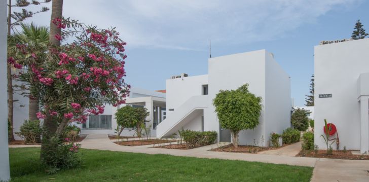 Apsistokite ATLANTICA PANTHEA RESORT viešbutyje už gerą kainą. 