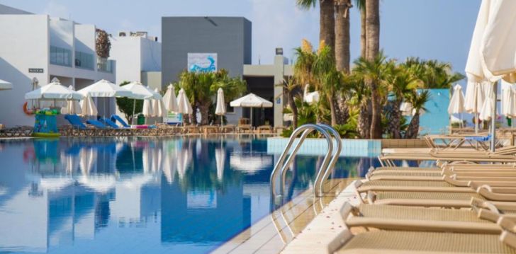Tavęs laukia poilsis Kipras įsikūrusiame ATLANTICA PANTHEA RESORT