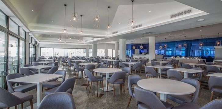 Viešbutis ANASTASIA BEACH HOTEL įsikūręs Kipras. 