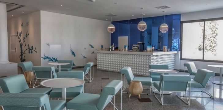 Patogus viešbutis jūsų kelionei – 3* ANASTASIA BEACH HOTEL