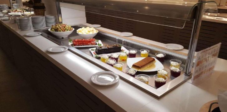 Geras kainos ir kokybės santykis atostogoms - viešbutis ANTHEA HOTEL APARTMENTS