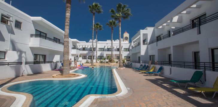ANTHEA HOTEL APARTMENTS - klientų vertinamas, kaip geras kainos ir kokybės santykis. 