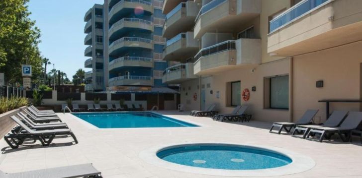 Geras kainos ir kokybės santykis atostogoms - viešbutis CALIFORNIA APARTHOTEL
