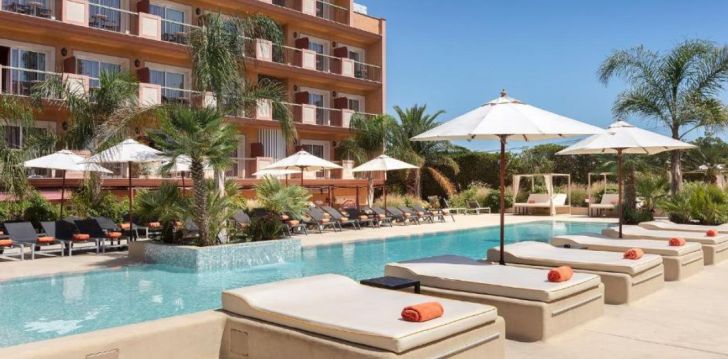 Apsistokite LUNA PARK HOTEL YOGA & SPA viešbutyje už gerą kainą.