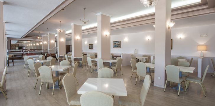 Viešbutis GOLDEN ALEXANDROS įsikūręs Graikija.