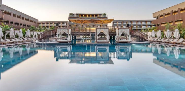 Tavęs laukia poilsis Turkija įsikūrusiame JACARANDA LUXURY RESORT