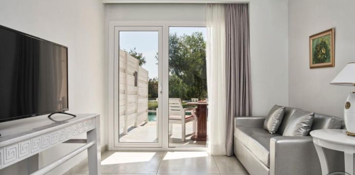 Nepraleisk progos pailsėti už gerą kainą - viešbutyje SANDY VILLAS RESORT