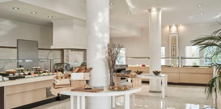 Viešbutis SANDY VILLAS RESORT įsikūręs Graikija. 