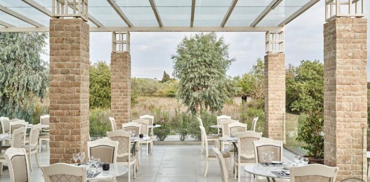 Patogus viešbutis jūsų kelionei – 5* SANDY VILLAS RESORT