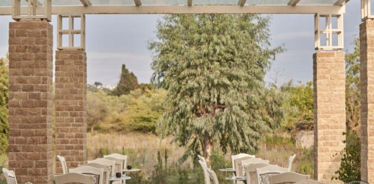 Rinkitės viešbutį SANDY VILLAS RESORT kelionei į Graikija