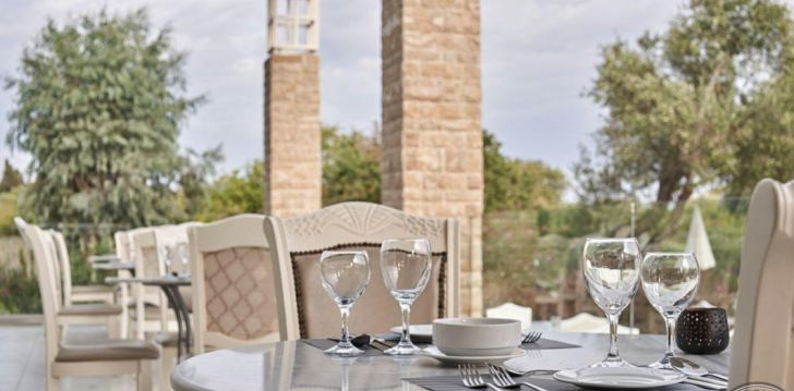 Apgyvendinimas 5* SANDY VILLAS RESORT