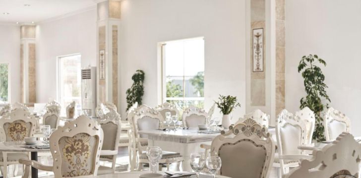Rinkitės viešbutį SANDY VILLAS RESORT kelionei į Graikija