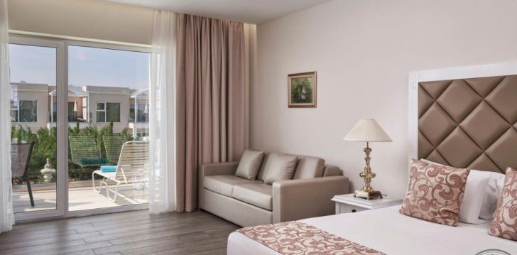Tavo atostogos prasideda viešbutyje SANDY VILLAS RESORT