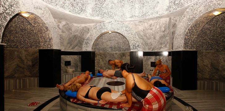 Viešbutis CENGER BEACH RESORT įsikūręs Turkija.