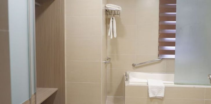 Patogus viešbutis jūsų kelionei – 4* VALERO GRAND SUITES BY SWISS-BELHOTEL