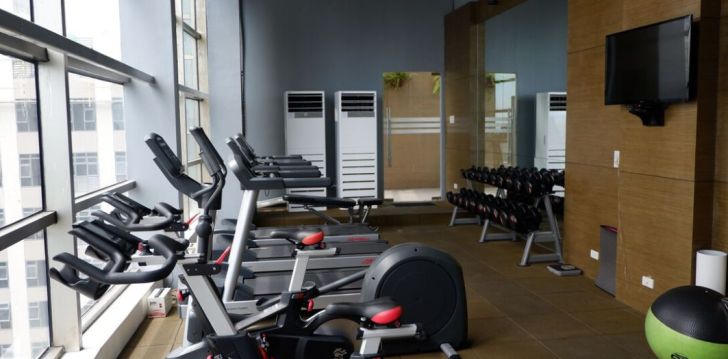 Atostogos Filipinai – apsistokite viešbutyje VALERO GRAND SUITES BY SWISS-BELHOTEL