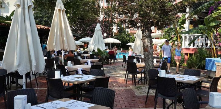 Apsistokite BIENO CLUB SVS HOTEL viešbutyje už gerą kainą.
