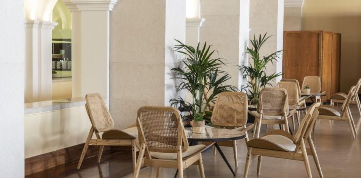 KERKYRA BLUE HOTEL & SPA - klientų vertinamas, kaip geras kainos ir kokybės santykis.
