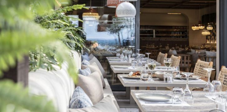 Rinkitės viešbutį KERKYRA BLUE HOTEL & SPA kelionei į Graikija