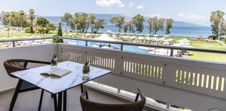 Tavęs laukia poilsis Graikija įsikūrusiame KERKYRA BLUE HOTEL & SPA