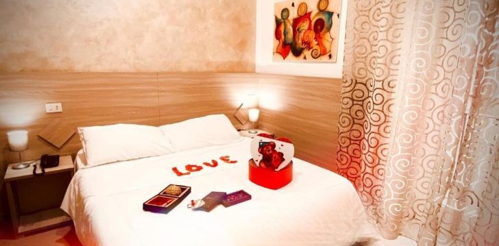 planuoji kelionę į Italija? apsistokite 3 viešbutyje HOTEL COLOMBO. 