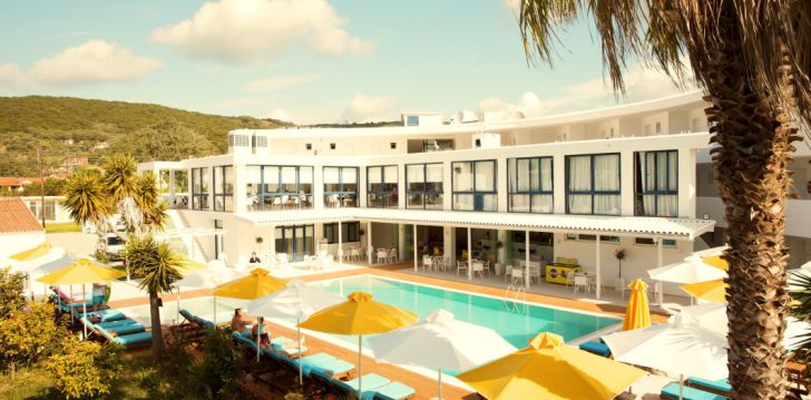 Apsistokite NASOS HOTEL & RESORT viešbutyje už gerą kainą. 