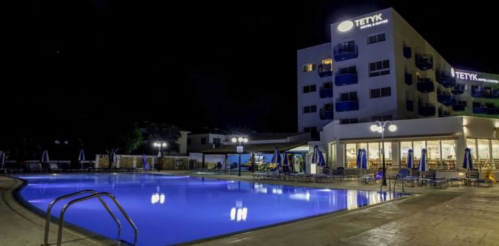Apsistokite TETYK HOTEL & SUITES viešbutyje už gerą kainą.