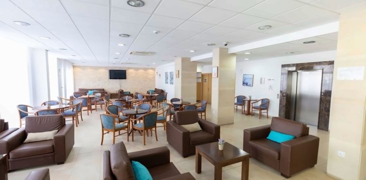 Viešbutis TETYK HOTEL & SUITES įsikūręs Kipras.