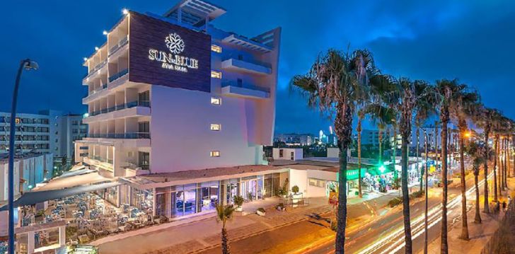 Apsistokite GAIA SUN N BLUE BOUTIQUE HOTEL viešbutyje už gerą kainą. 